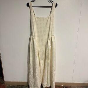 Elegant Cream Sleeveless Dress